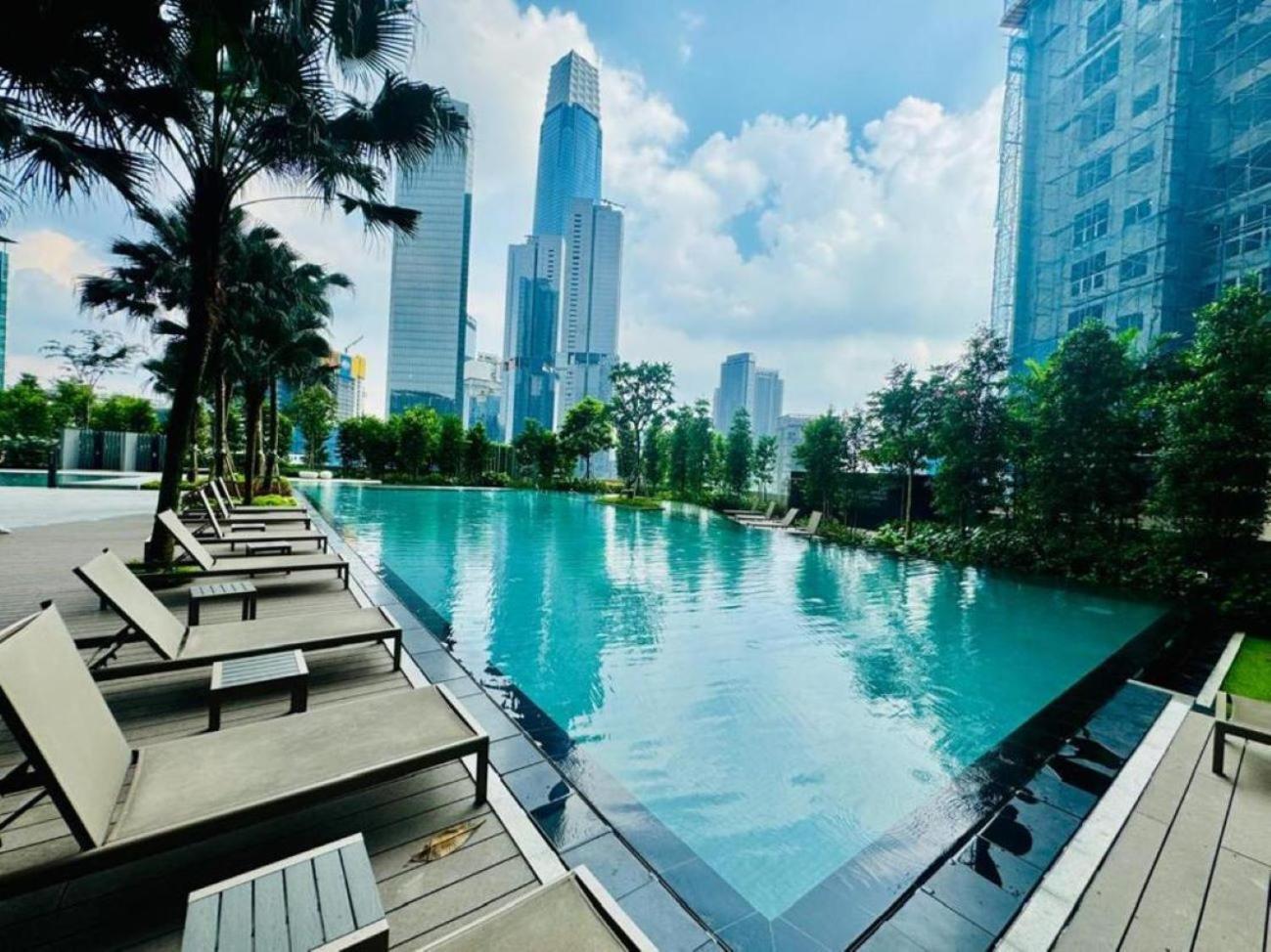 Agile Serviced Bukit Bintang Trx By Classy