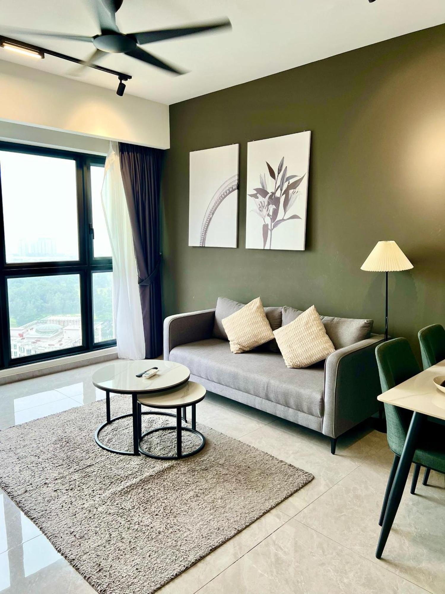 Agile Serviced Bukit Bintang Trx By Classy Pangsapuri Kuala Lumpur