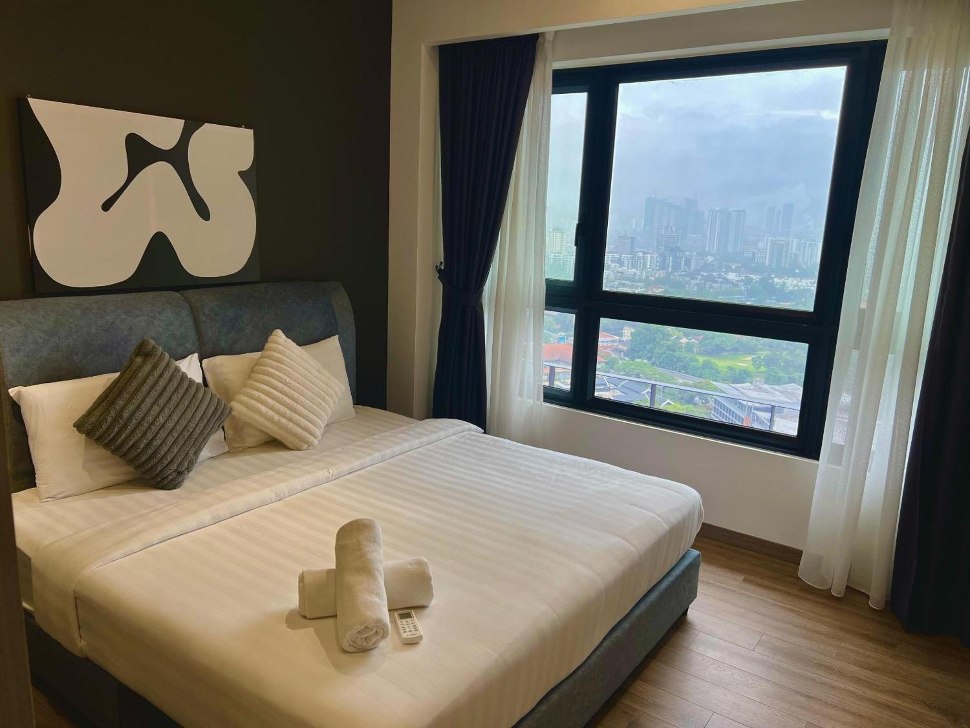 Agile Serviced Bukit Bintang Trx By Classy *