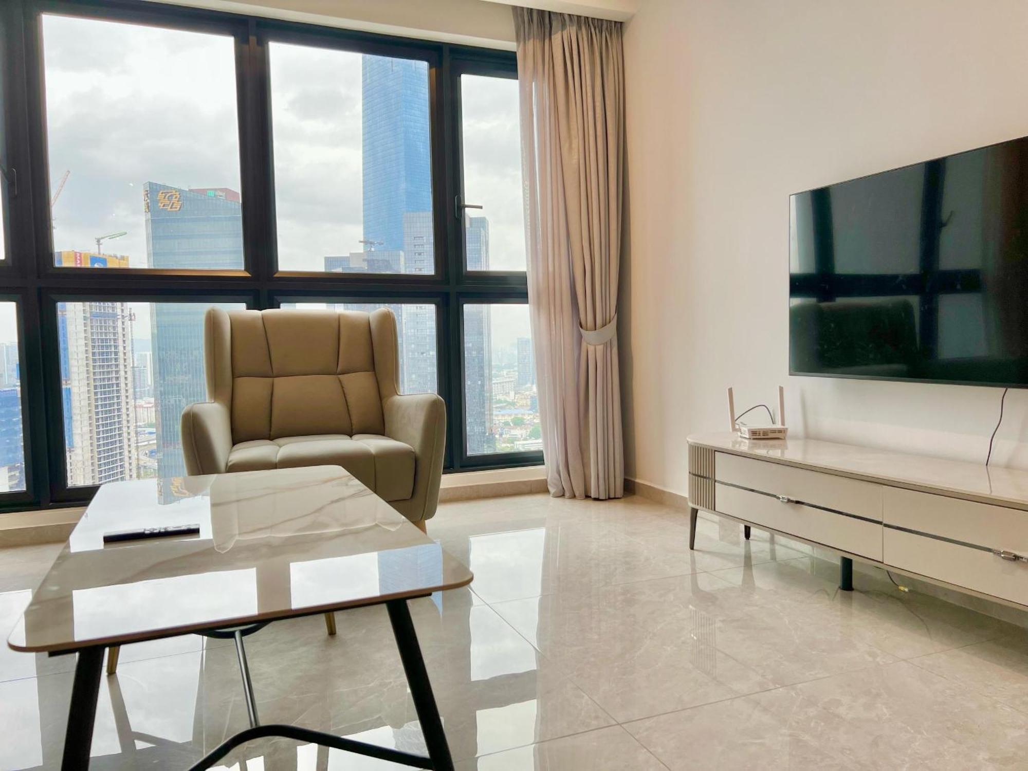 Agile Serviced Bukit Bintang Trx By Classy Pangsapuri